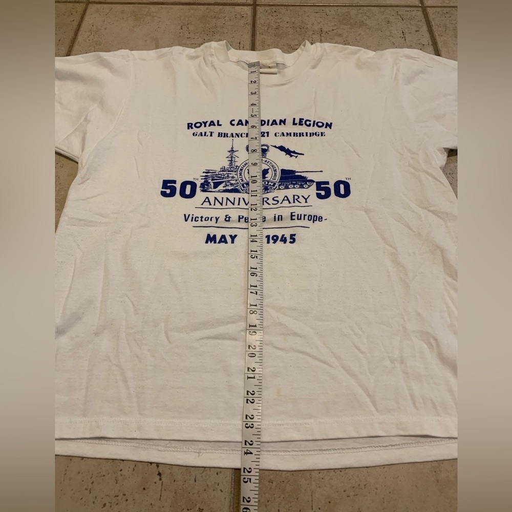 VINTAGE Royal Canadian Legion 50th Anniversary VE Day T-Shirt Large - Picture 6 of 8